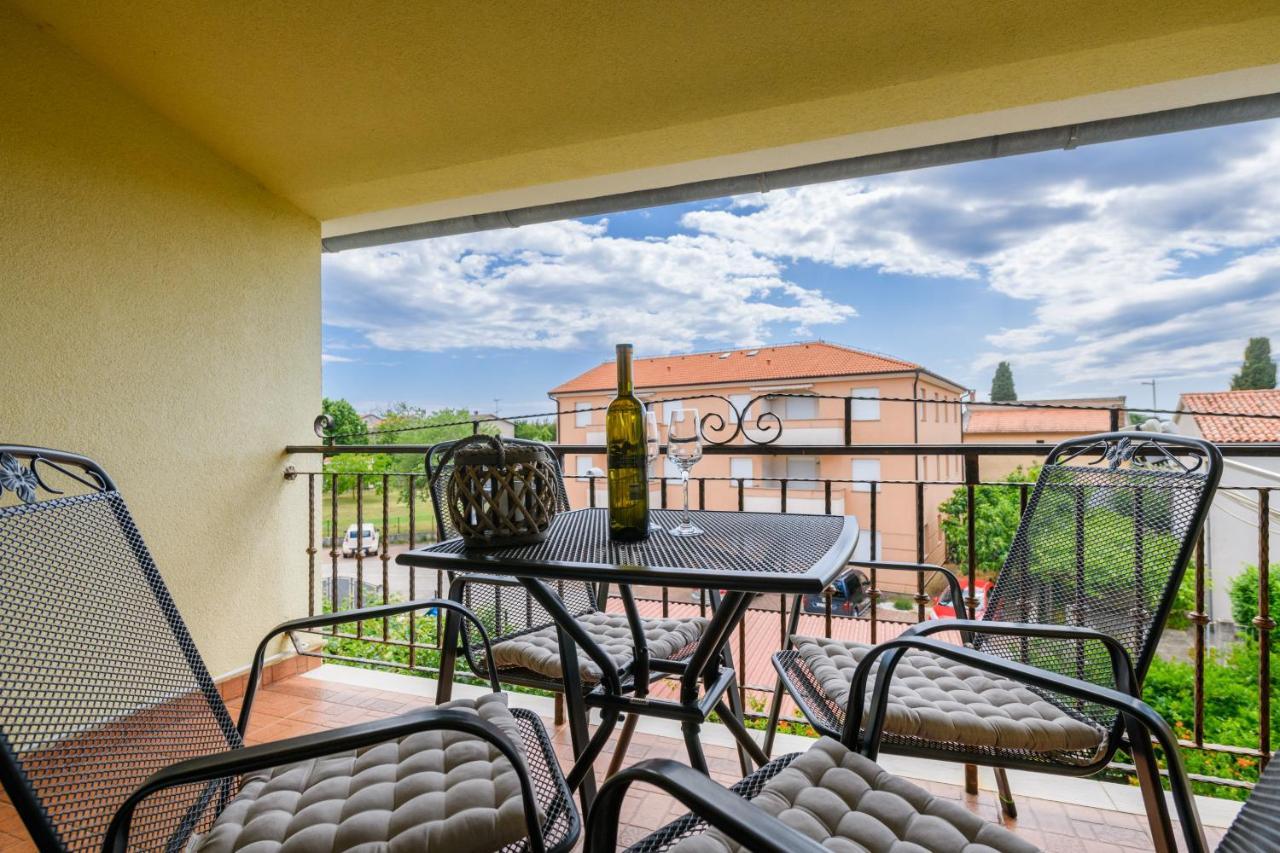 Apartments Perkovic Fažana エクステリア 写真